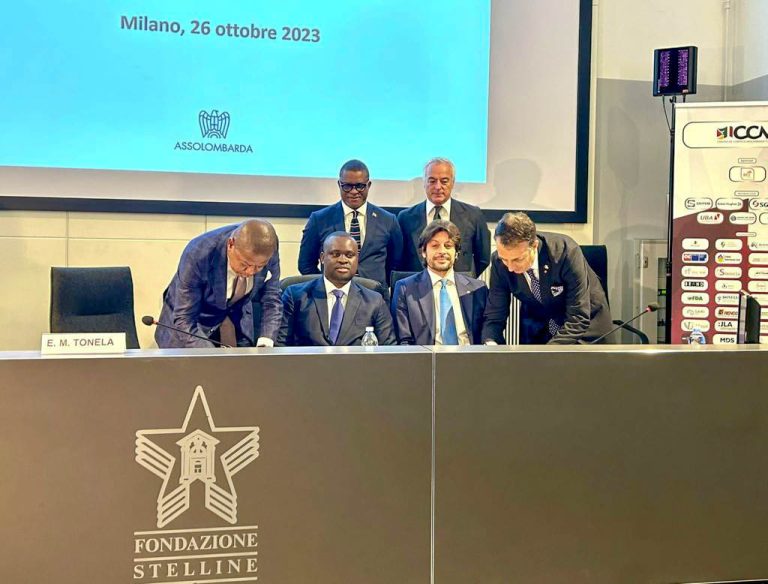EMPRESARIOS MOCAMBICANOS E ITALIANOS