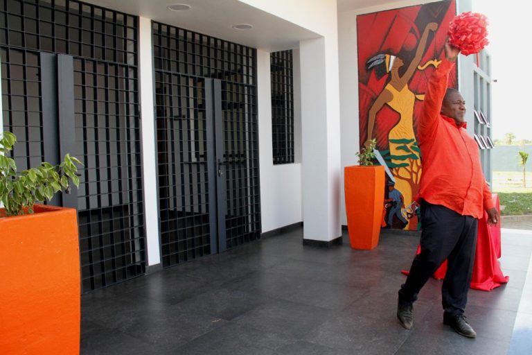 NYUSI MAPUTO