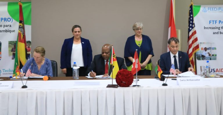 ASSINATURA DE ACORDO MOCAMBIQUE, EUA E SUICA
