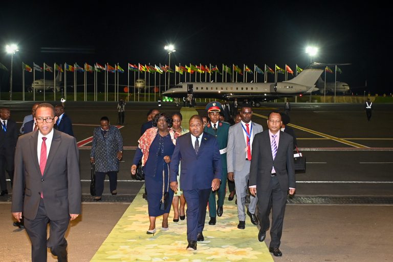 Chegada do Presidente da Republica, Filipe Nyusi, a Addis Abeba, Etiopia