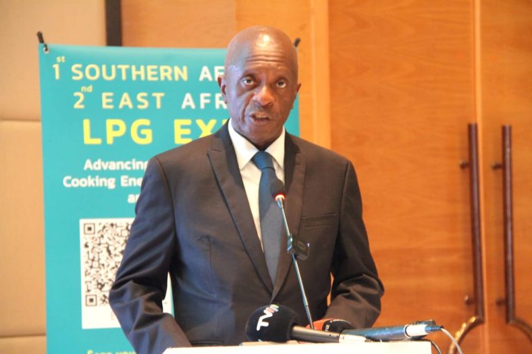 Ministro dos Recursos Minerais e Energia (MIREME), Carlos Zacarias, na abertura da 1ª Exposição de GPL da África Austral e 2ª da África Oriental
