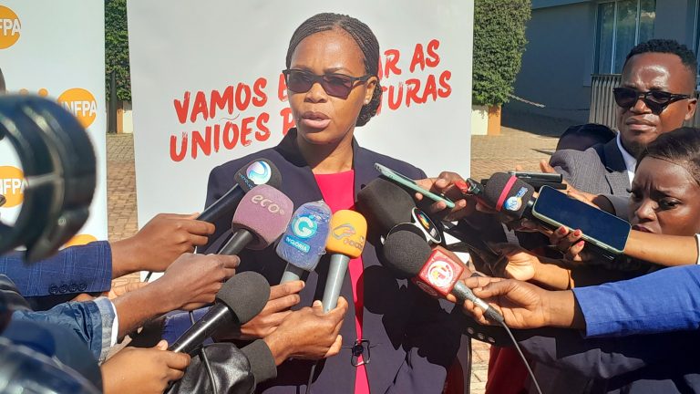 Angelica Magaia - directora nacional da Crianca