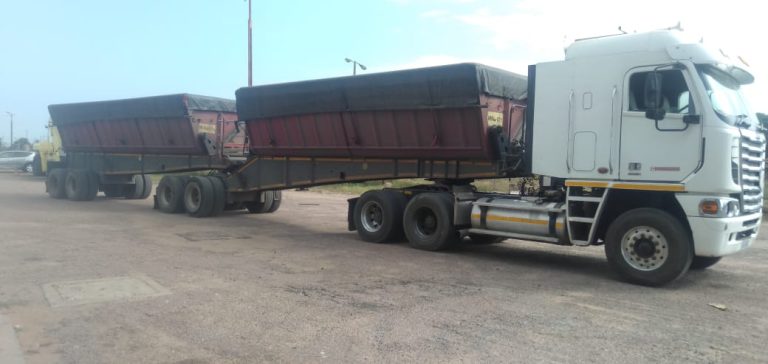 Camioes usados para o contrabando de cigarros