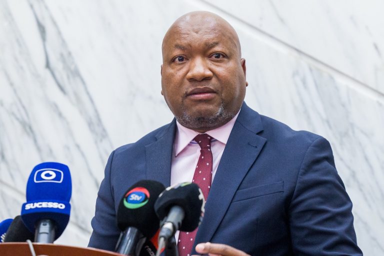 Filimao Suaze porta-voz do Conselho de Ministros