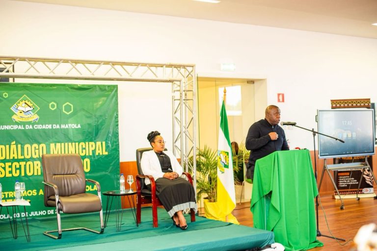 Primeiro Dialogo Municipal com o Sector Privado