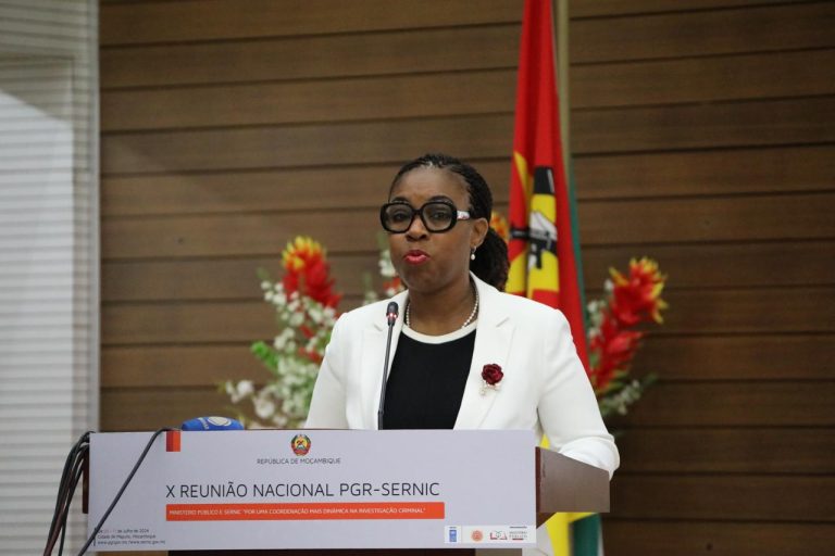 Procuradora-geral da Republica Beatriz Buchili