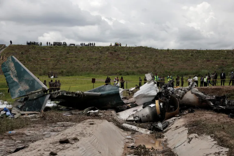 Destrocos de aviao que se desepenhou em Sao Paulo, Brasil