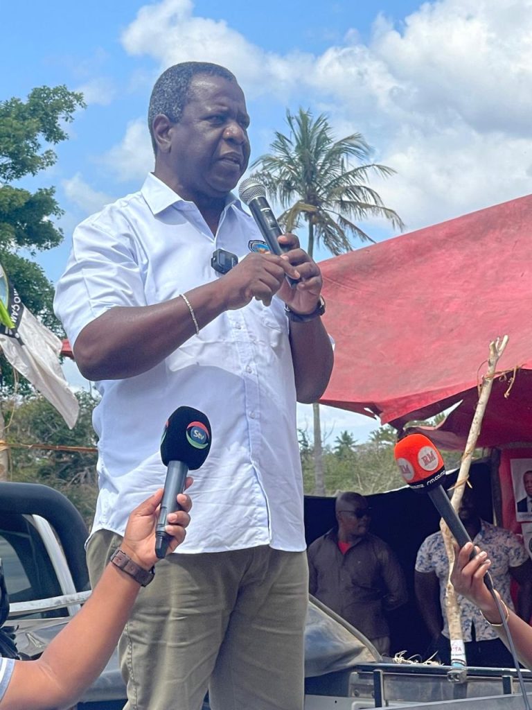 Lutero Simango, candidato presidencial do MDM