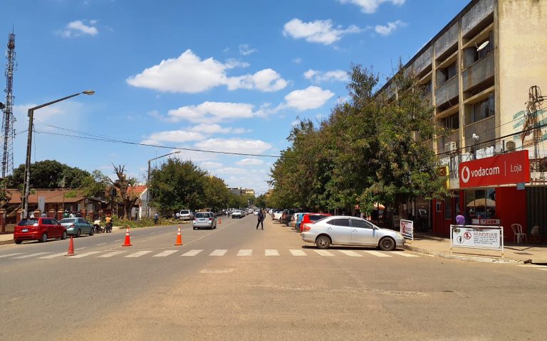 Ambiente calmo e tranquilo na cidade de Chimoio, provincia de Maputo
