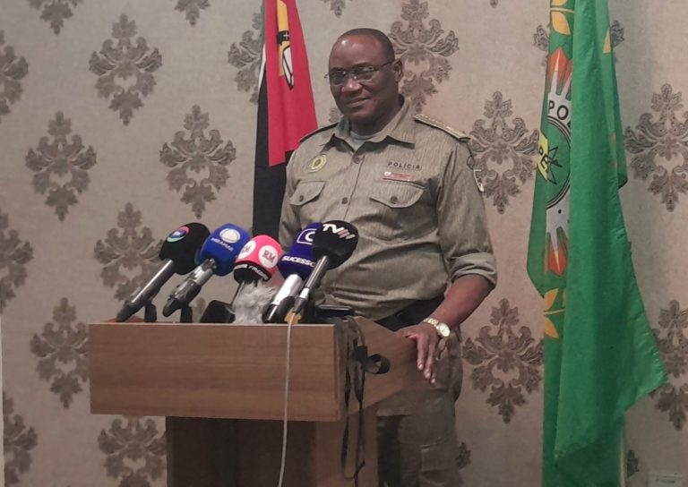 Bernardino Rafael, Comandante Geral da Policia da Republica de Mocambique