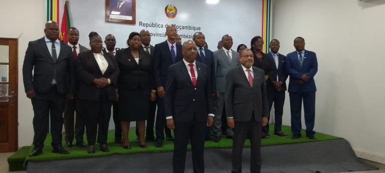 Zambezia - Secretario de Estado empossa administradores