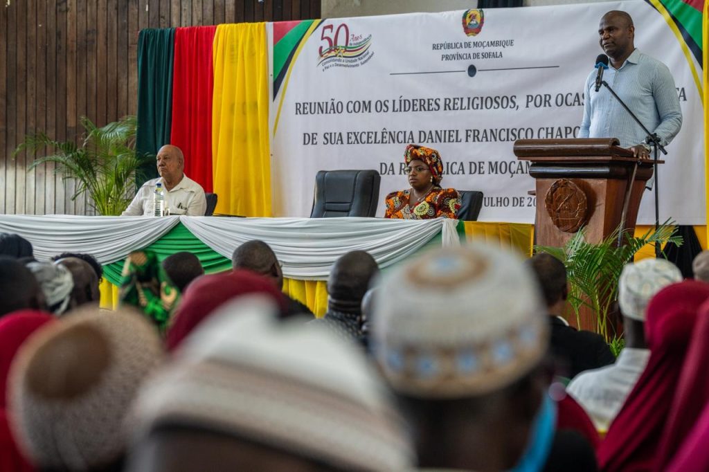 Presidente da República reúne-se com líderes religiosos da província de Sofala (1)