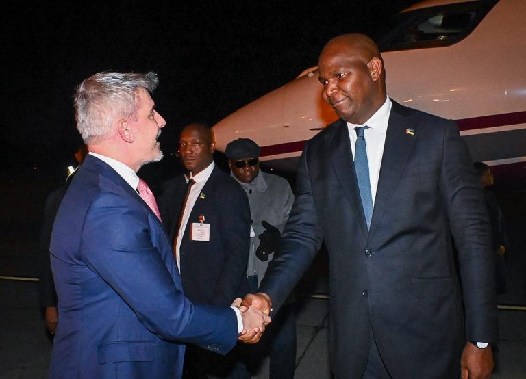 Presidente da República recebido em Genebra para o início da visita de trabalho à Confederação Suíça (7)