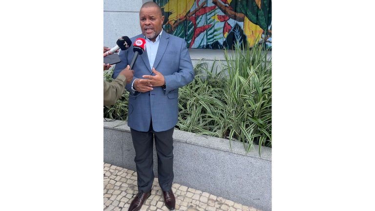 ministro Albino_16x9