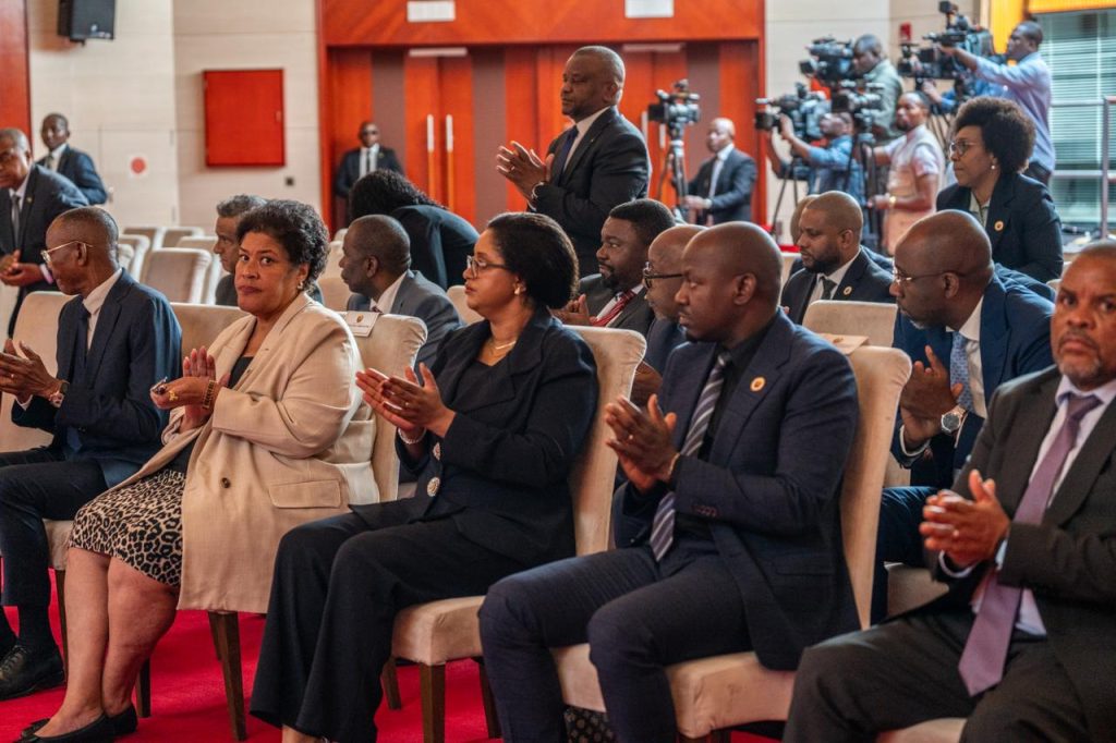 Cerimónia de assinatura de Contratos-Programa com os Ministros(1)