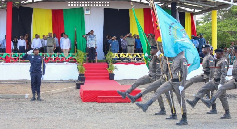 Encerramento do Sétimo Curso de Sargentos da Polícia em Ciências Policiais, em Nhamatanda, província de Sofala13