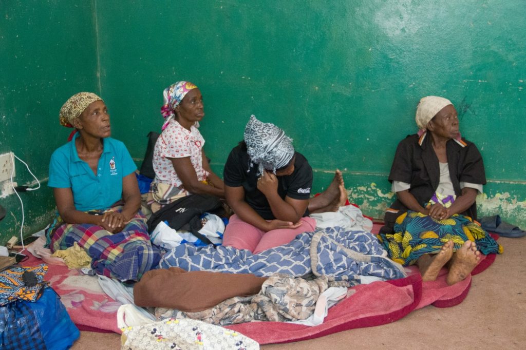 Vitimas das cheias acolhidas no centro em Moamba