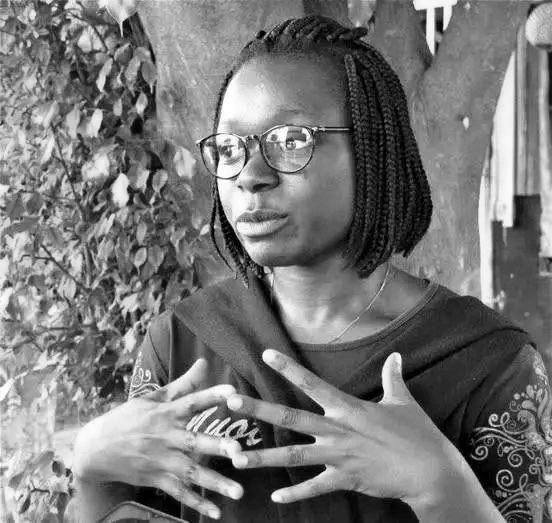 rosita-da-arvoretitled