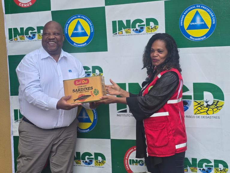 INSS entrega donativo ao INGD