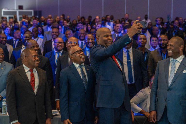 Presidente da República dirige Abertura da Primeira Conferência Nacional sobre Transformação Digital3