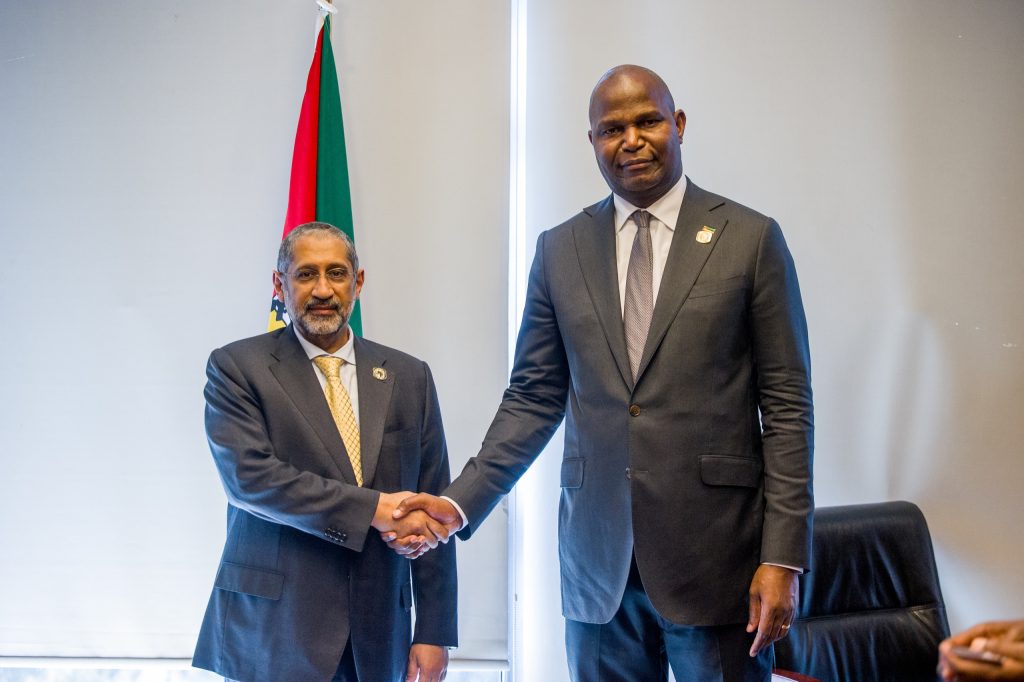 Presidente da República mantém encontro, em Adis Abeba, com o Presidente do Banco Árabe para o Desenvolvimento em África (BADEA)1