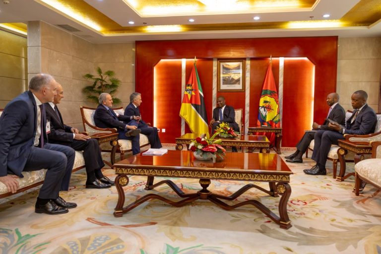 Presidente da República recebe o Chairman e CEO do Grupo OMATAPALO3(2)