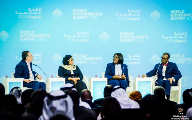 Primeira-ministra Painel