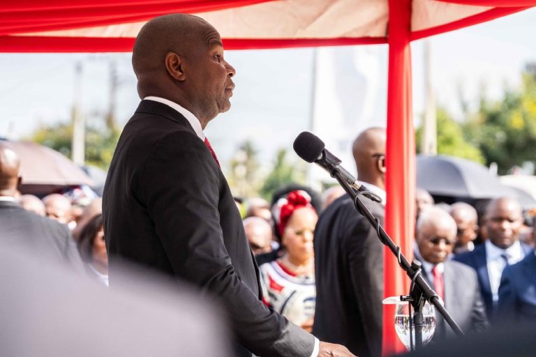 Presidente da República dirige na cidade de Maputo a cerimónia central alusiva ao 7 de Abril, o Dia da Mulher Moçambicana11