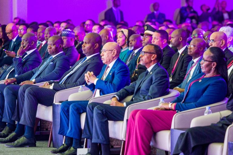 Presidente da República participa em Kigali, Ruanda, na 13.ª Edição do Africa Chief Executive Officer Forum, em Ruanda
